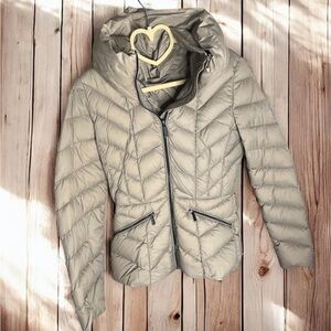 Michael Kors Quilted Puffer Jacket - Beige